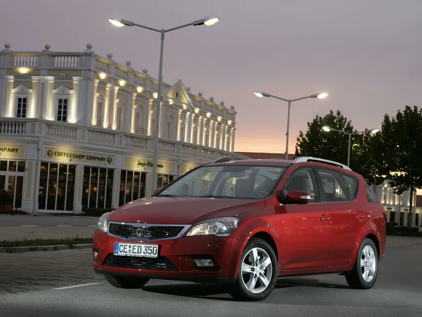 Kia Ceed, generation photo