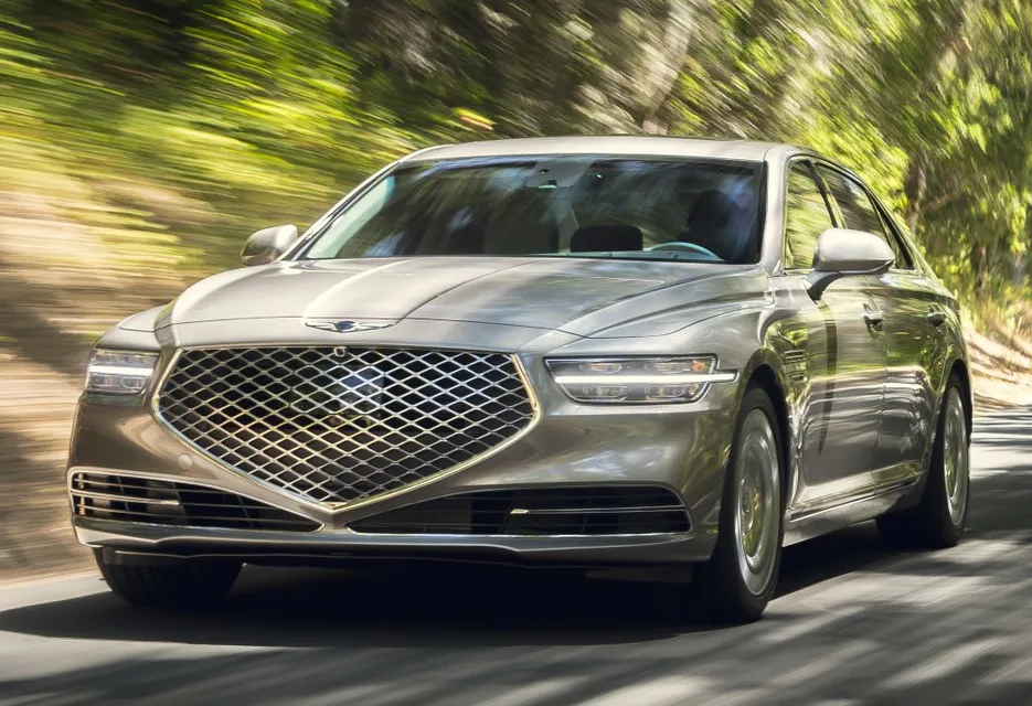 Genesis G90, generation photo