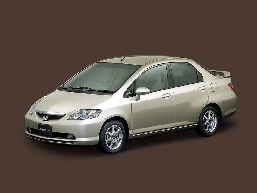 Honda Fit Aria, generation photo