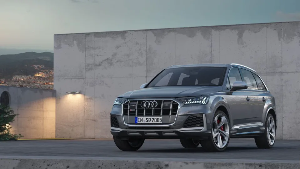 SQ7 1 generation, restyling