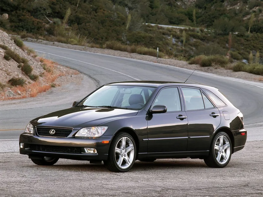 Lexus IS, generation photo