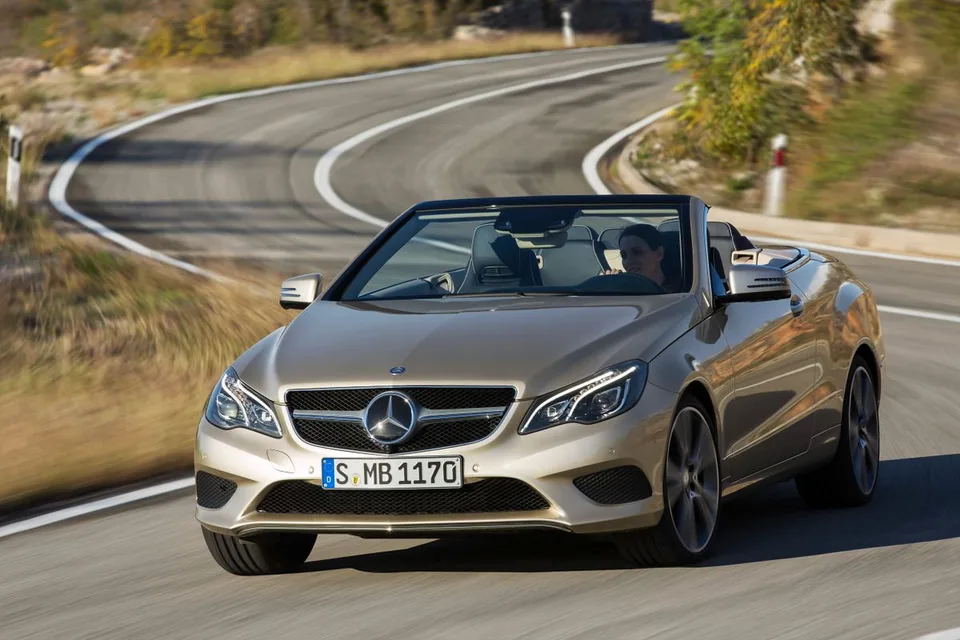 Mercedes E-Class, generation photo