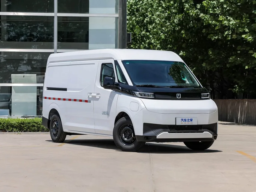 Farizon Super Van, generation photo