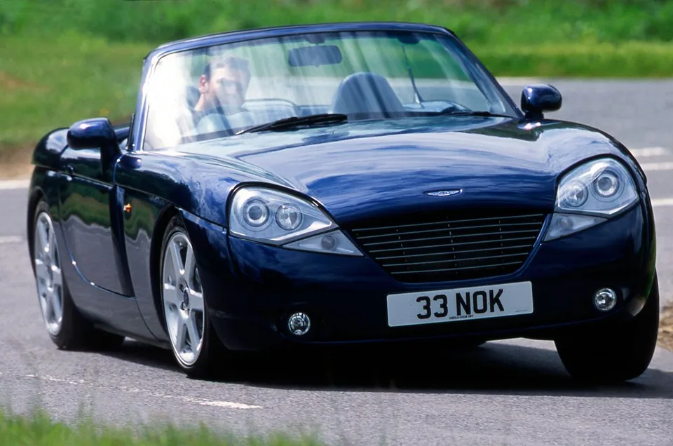 Jensen S-V8, generation photo
