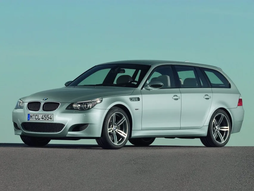 BMW M5, generation photo