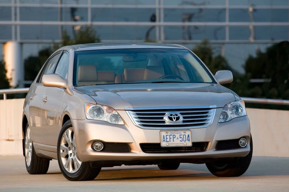 Avalon 3 generation, restyling