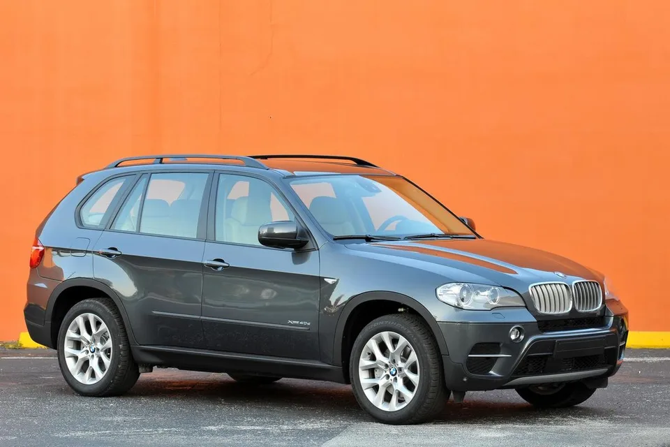 X5 2 generation, restyling