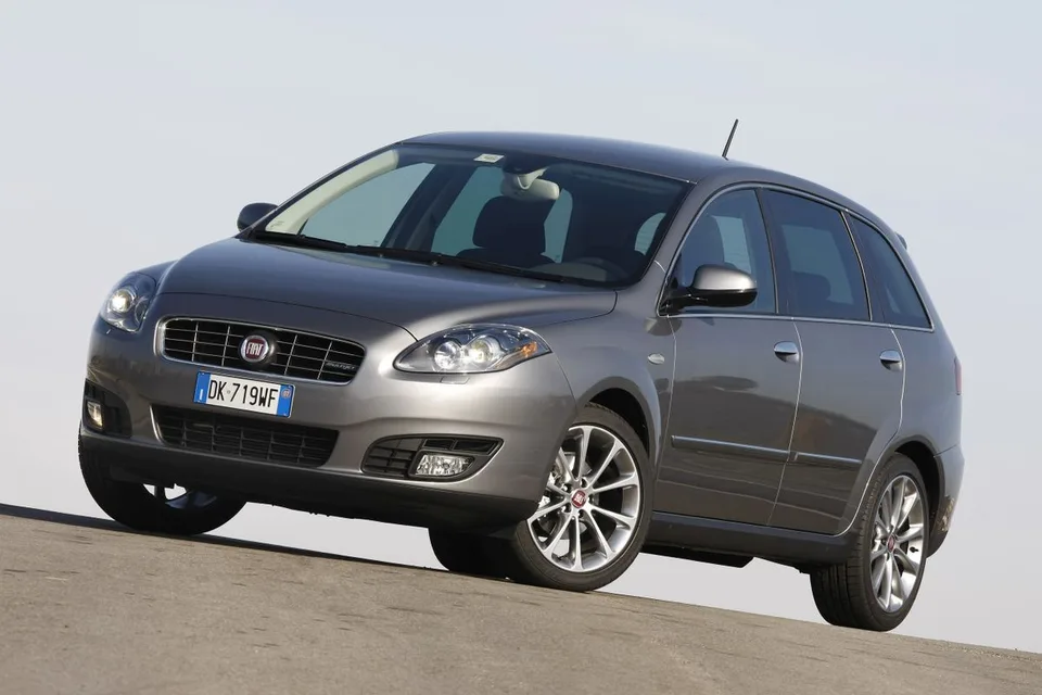Croma 2 generation, restyling