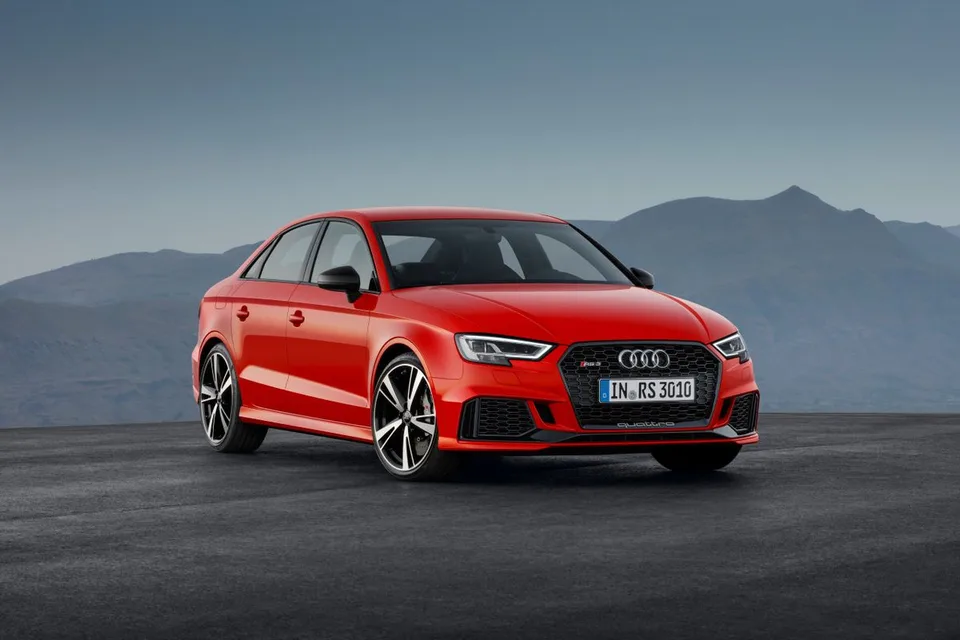 Audi RS3, generation photo