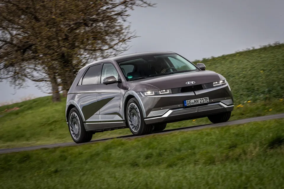 Hyundai IONIQ 5, generation photo