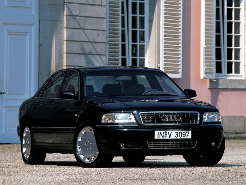 Audi A8, generation photo