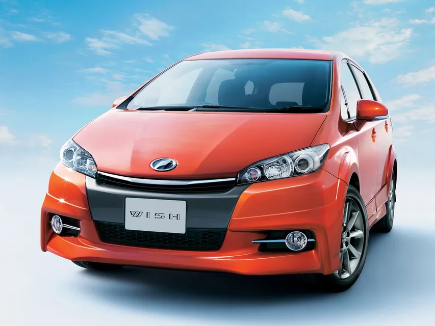 Toyota Wish, generation photo