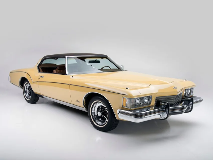 Buick Riviera, generation photo
