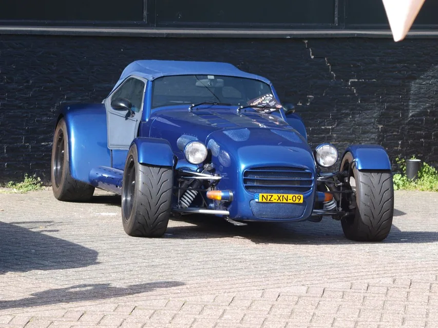 D8 Cosworth 1 generation